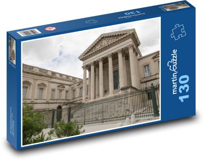 Francja - Montpellier, dwór - Puzzle 130 elementów, rozmiar 28,7x20 cm