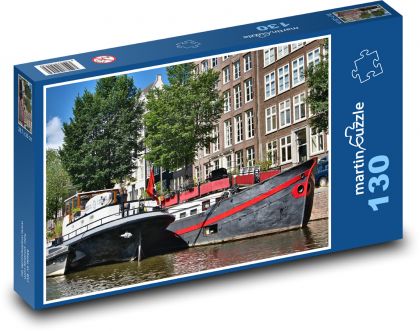 Statki - kanał, Amsterdam - Puzzle 130 elementów, rozmiar 28,7x20 cm