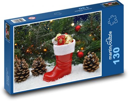 Vianočná topánka - šišky, vianočné dekorácie - Puzzle 130 dielikov, rozmer 28,7x20 cm 