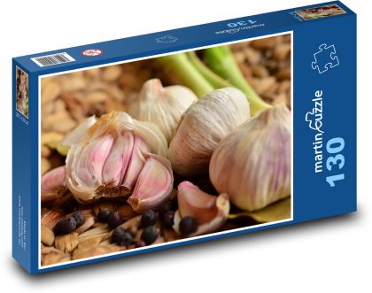 Garlic - tubers, vegetables - Puzzle 130 pieces, size 28.7x20 cm 