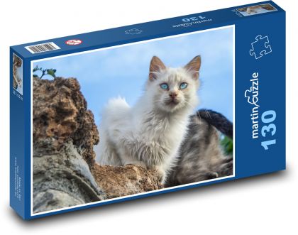 Biały kot - oczy, zwierzak - Puzzle 130 elementów, rozmiar 28,7x20 cm