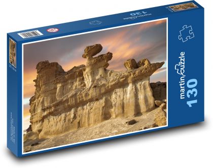 Skalnatá krajina - příroda, mraky - puzzle 130 dílků