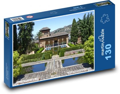 Španielsko - park, pevnosť - Puzzle 130 dielikov, rozmer 28,7x20 cm 