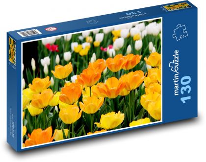 Pole tulipánů - oranžové květy, květiny - Puzzle 130 dílků, rozměr 28,7x20 cm