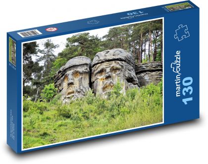 Pieskovcové skaly - vyrezávané hlavy, les - Puzzle 130 dielikov, rozmer 28,7x20 cm 
