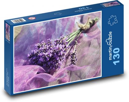 Levandule - fialová kytice, dekorace - Puzzle 130 dílků, rozměr 28,7x20 cm