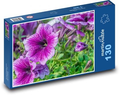 Petúnie - fialové květiny, rostliny - Puzzle 130 dílků, rozměr 28,7x20 cm