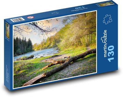 Kmen stromu - řeka, les - puzzle 130 dílků