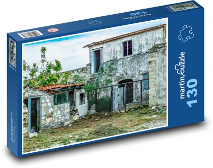 Opuštěný dům - stará stavba, ruina - puzzle 130 dílků
