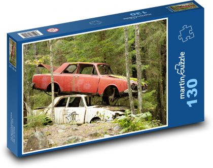 Vraky auta - opuštěné vozy, les  - Puzzle 130 dílků, rozměr 28,7x20 cm