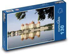 Hrad Moritzburg - pohádkový hrad, Sasko Puzzle 130 dílků - 28,7 x 20 cm