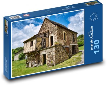 Kamienny dom - budownictwo, wieś - Puzzle 130 elementów, rozmiar 28,7x20 cm