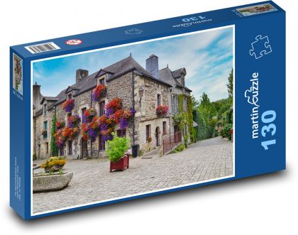 Altes Haus - Blumenschmuck, Straßen - Puzzle - 130 Teile
