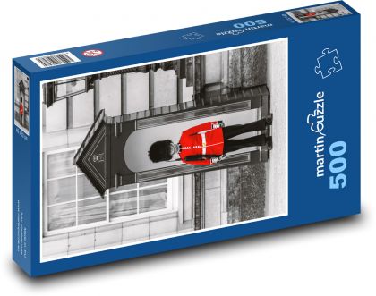 Londyn, żołnierz królewski - Puzzle 500 elementów, rozmiar 46x30 cm