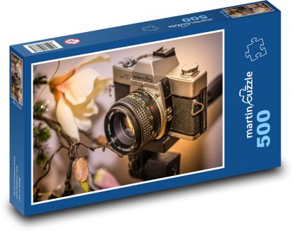 Minolta Retro Camera - Puzzle of 500 pieces, size 46x30 cm 