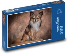Chihuahua, długowłosy, siedzący pies Puzzle 500 elementów - 46x30 cm