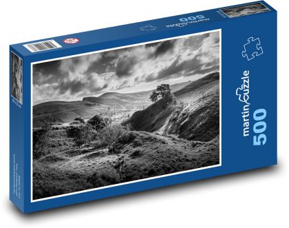Górski krajobraz w czerni i bieli z doliną - Puzzle 500 elementów, rozmiar 46x30 cm