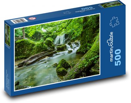 A wild river flowing through an overgrown forest - Puzzle of 500 pieces, size 46x30 cm 