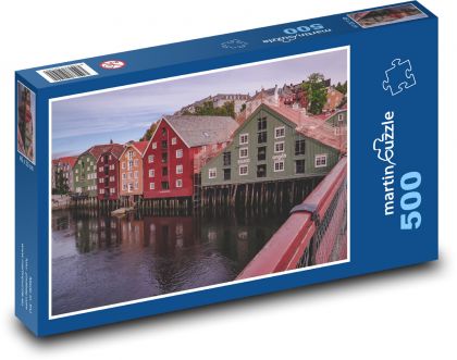 Norsko - domy u řeky - Puzzle 500 dílků, rozměr 46x30 cm