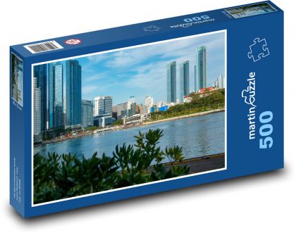 Moderní město u řeky Pusan, Korea - puzzle 500 dílků