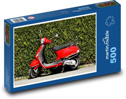 Červená vespa - moped, jízda - Puzzle 500 dílků, rozměr 46x30 cm