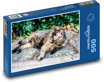 Strakatá kočka - mazlíček, odpočívat - Puzzle 500 dílků, rozměr 46x30 cm