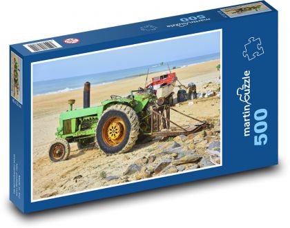 Starý traktor - moře, veterán - Puzzle 500 dílků, rozměr 46x30 cm