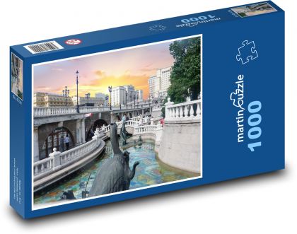 Západ slunce nad městem - puzzle 1000 dílků