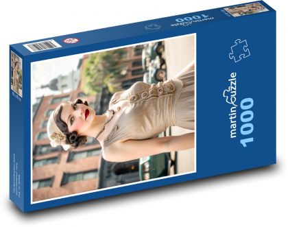 Frau in Retro-Kleidung - Puzzle - 1000 Teile