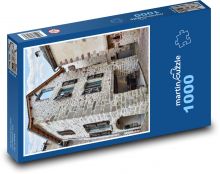 Kamenný dom v meste Puzzle 1000 dielikov - 60 x 46 cm 
