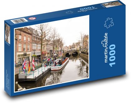 Alkmaar - Holandsko, kanály - puzzle 1000 dílků