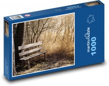 Drewniana ławka w lesie Puzzle 1000 elementów - 60x46 cm