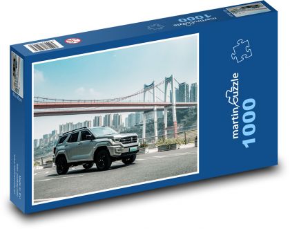 Auto SUV ve městě - puzzle 1000 dílků