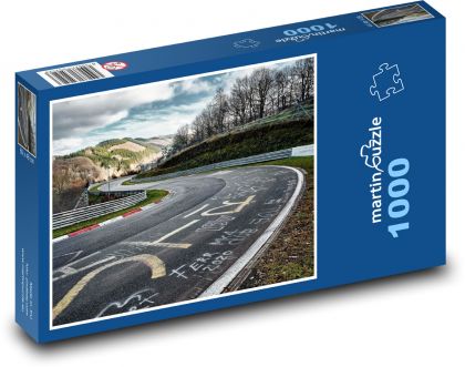 Tor wyścigowy - Puzzle 1000 elementów, rozmiar 60x46 cm