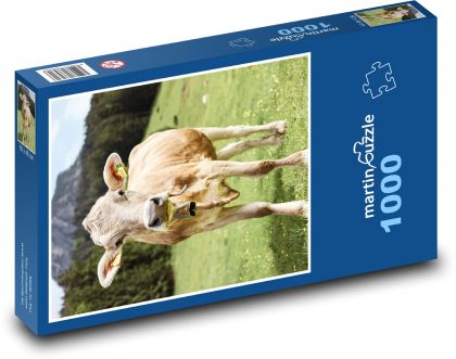 Krava na horskej lúke - Puzzle 1000 dielikov, rozmer 60x46 cm