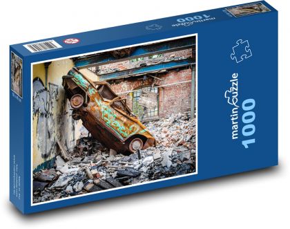 Vrak automobilu v ruinách - puzzle 1000 dílků