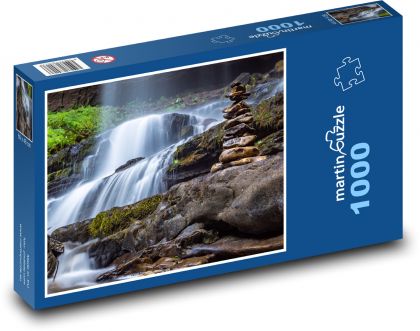 Steinturm am Waldwasserfall - Puzzle - 1000 Teile