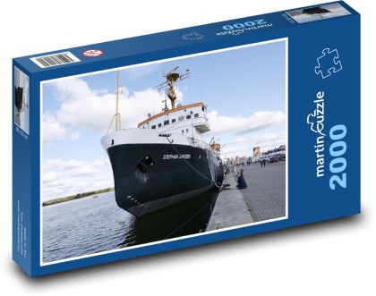 Loď v přístavu - moře - puzzle 2000 dílků