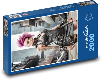 Extravagant woman - Puzzle 2000 pieces, size 90x60 cm 