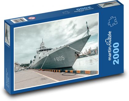 Ein Kriegsschiff im Hafen - Puzzle - 2000 Teile