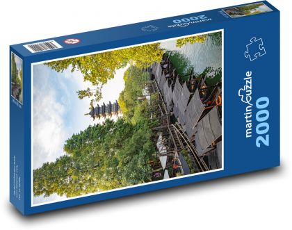 Věž - lodě - puzzle 2000 dílků