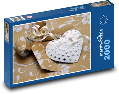 Srdce jako dárek k Valentýnu - Puzzle 2000 dílků, rozměr 90x60 cm
