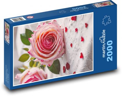 Růžová růže - puzzle 2000 dílků