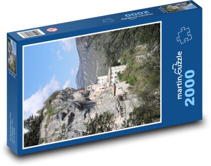 Madonna della Corona - Taliansko - Puzzle 2000 dielikov, rozmer 90x60 cm 