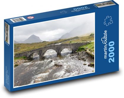 Most nad rzeką - Puzzle 2000 elementów, rozmiar 90x60 cm