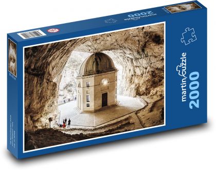 Świątynia w Górze - Puzzle 2000 elementów, rozmiar 90x60 cm