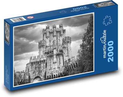 Hrad Butrón - puzzle 2000 dílků