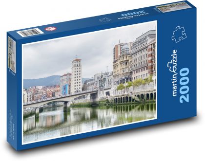 BILBAO, SPANIEN - Puzzle - 2000 Teile