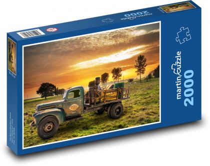 Západ slunce na poli - puzzle 2000 dílků