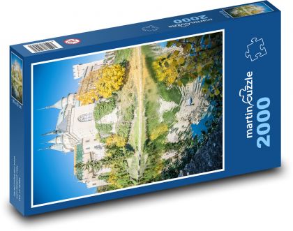 Jesień - zamek - Puzzle 2000 elementów, rozmiar 90x60 cm
